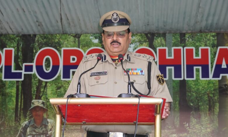 रिसाली स्थित सीमा सुरक्षा बल ने पुलिस स्मृति दिवस के अवसर पर अमर शहीदों को याद कर दी विन्रम श्रद्धांजलि