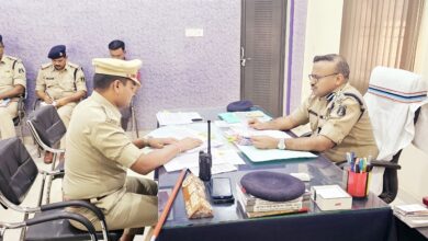 पुलिस महानिरीक्षक दुर्ग रेंज के द्वारा नगर पुलिस अधीक्षक छावनी कार्यालय का किया गया आकस्मिक निरीक्षण…