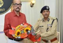 राज्यपाल रमेन डेका से पुलिस महानिदेशक अरुण देव गौतम ने सौजन्य भेंट की