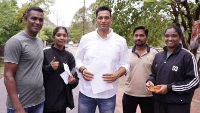 टाउनशिप बार-बार बिजली गुल होने से लोग परेशान, विधायक से की शिकायत