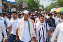 संविधान बचाओ रैली में जुटे कांग्रेसी… डबल इंजन की सरकार के खिलाफ भरी हुंकार